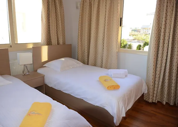 Anthorina 13 빌라 프로타라스