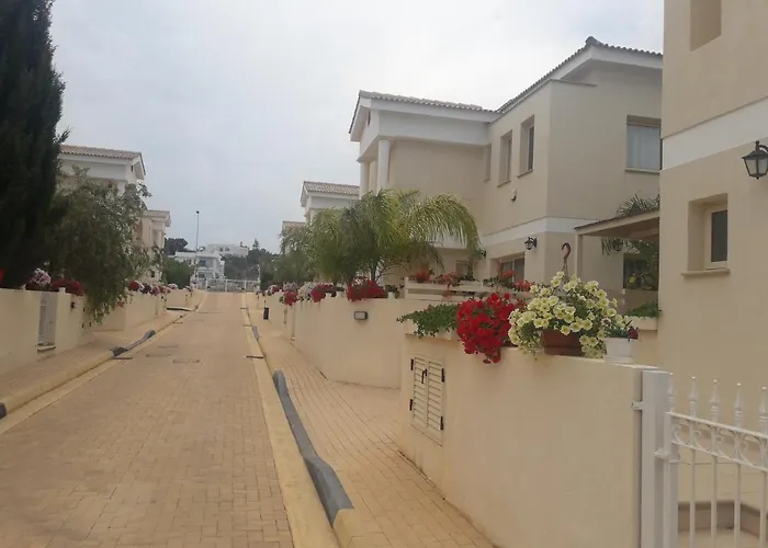 Anthorina 13 Villa *