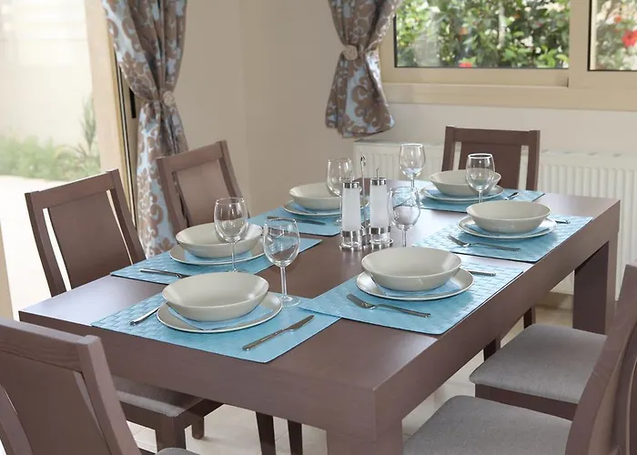 Villa Anthorina 13 *